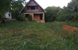 Casa 3 camere, 80 mp, 650 mp, zona Cornesti