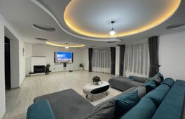 Casa 5 camere, 290 mp, 1300 mp teren, zona Unirii