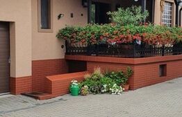 Casa de 5 camere, 185 mp, Carpati