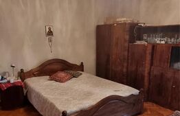 Casa de 4 camere, 90 mp, mobilata/utilata, zona Cornisa