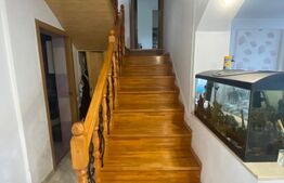 Casa de 6 camere, 155 mp, 1100 mp curte, Ungheni