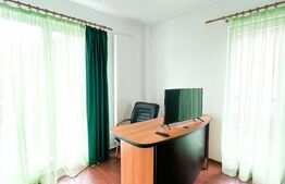 Apartament 4 camere, 96 mp, 2 bai, zona Centrală