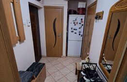 Apartament 3 camere, 75 mp, etaj intermediar, Dambu Pietros