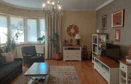 Casa superba ,situată in zona centrala,  3 camere 157 mp  utili si 863 mp suprafata teren 