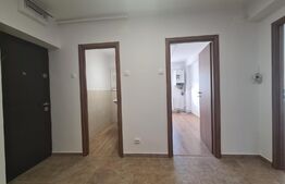 Apartament de 3 camere, 80 mp, etaj intermediar, zona Poli 2