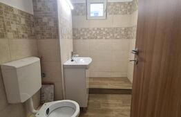 Apartament de 3 camere, 80 mp, etaj intermediar, zona Poli 2