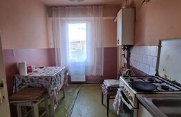 Apartament 3 camere, 66 mp, decomandat, Dambu Pietros