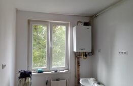 Apartament 3 camere,  58 mp, etaj intermediar, zonă semicentrală 