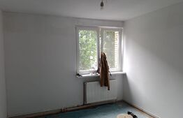 Apartament 3 camere,  58 mp, etaj intermediar, zonă semicentrală 