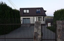 Casa cu 4 camere, 218 mp, teren 964 mp, zona Unirii