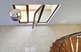 Oportunitate! Apartament pe 2 niveluri, 59 mp, balcon, Ciarda Rosie