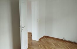 Apartament 4 camere, 120 mp, zona Spitalul Județean