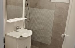 Apartament 4 camere, 120 mp, zona Spitalul Județean