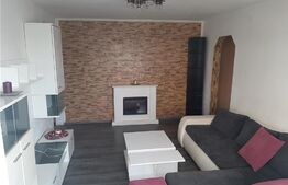 Apartament cu 3 camere, etaj intermediar, zona SOARELUI
