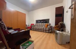 Casa la curte comuna, 100 mp teren, garaj, Balcescu