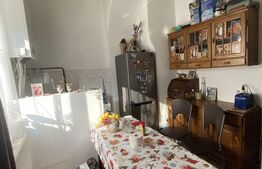 Garsoniera de 27 mp, curte comuna, Fabric