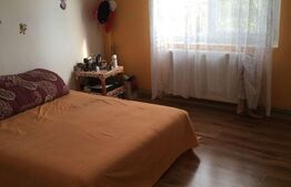 Apartament 3 camere, 69 mp, decomandat, zona Lipovei