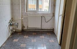 Apartament 3 camere, 65 mp, potential fantastic de renovare, zona Turist