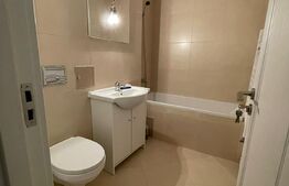 Apartament spatios de 3 camere, 72 mp, in zona Soarelui