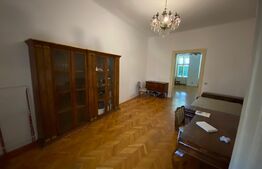Apartament de 2 camere, 93 mp, in cladire istorica, zona Centrala