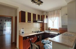 Apartament de 3 camere, 75 mp, la 5 minute de Complexul Studențesc