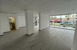 Spatiu comercial, 74 mp, in zona Centrala