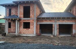 Duplex 170 mp, teren de 360 mp, la intrare in Mosnita Noua