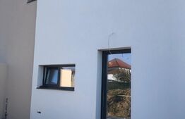 Casa cuplata cu luminator, 175 mp construiti, Calea Urseni!