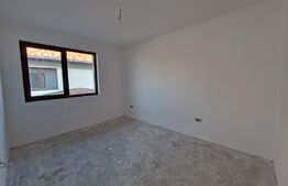 Locuinta pe 2 niveluri, 76 mp, Giroc