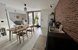 Casa tip triplex, moderna, Dumbravita