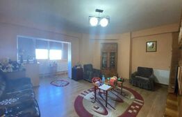 Apartament 2 camere, 56 mp, decomandat, Aradului