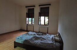 Apartament de 2 camere, 40 mp, semidecomandat, zona Mehala