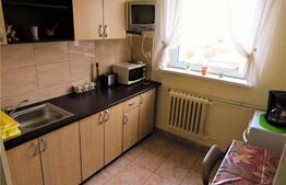 Apartament de 2 camere, 52 mp, zona Centrală 