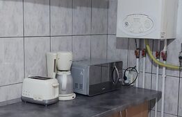 Apartament 4 camere, 90 mp, decomandat, zona Aradului 