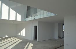 Penthouse 2 niveluri, 238 mp, terasa 48 mp, zona Soarelui