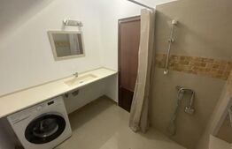 Apartament de 3 camere, 50 mp, zona Plopi