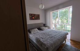 Apartament mobilat, 4 camere, in Dacia, 70 mp