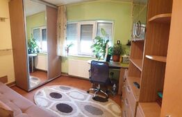 Apartament de 2 camere, 54 mp, decomandat, zona Lipovei