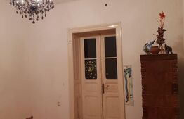 Apartament cu 3 camere, in Sinaia, 85 mp
