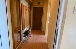 Apartament cu 3 camere, 61 mp, semidecomandat, Gara de Nord