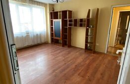 Apartament cu 3 camere, 61 mp, semidecomandat, Gara de Nord