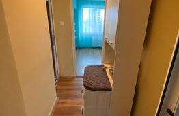 Apartament cu 3 camere, 61 mp, semidecomandat, Gara de Nord