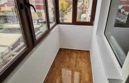 Apartament cu 3 camere, 65 mp, decomandat, Soarelui