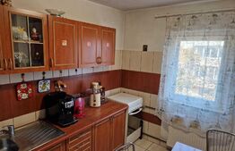 Apartament cu 3 camere, 69 mp, semidecomandat, Complexul Studentesc