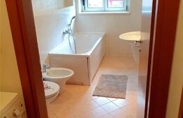 Apartament cu 2 camere, 66 mp, etaj intermediar, Aradului