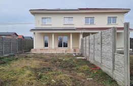 Duplex premium de vanzare, finisat, 5 camere, Ghiroda
