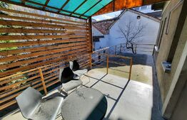 Spatiu comercial cu VAD foarte bun, 240 mp utili, 600 mp teren, in zona Lipovei