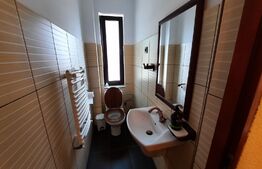 Spatiu comercial cu VAD foarte bun, 240 mp utili, 600 mp teren, in zona Lipovei