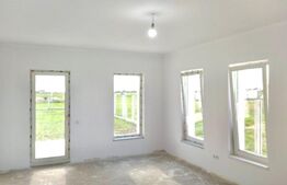 Casa individuala, 4 camere, 107 mp utili, 687 mp teren, Sacalaz