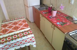 Apartament cu 2 camere, etajul 1, zona Ronaț